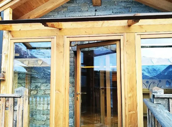 - Maison Du Soleil アパート *